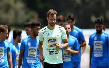 حضور یک خارجی جدید در تمرینات استقلال و شفر!