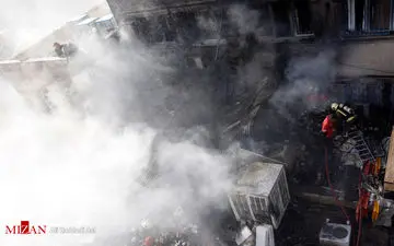 آتش سوزی در چهارراه جهان کودک/ ساختمان در حال ساخت در آتش سوخت 
