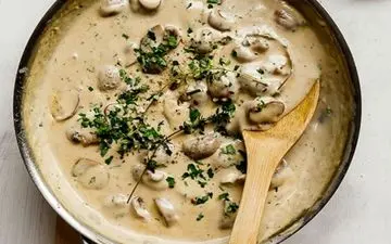 طرز تهیه سس قارچ  خوشمزه | طعمش با انواع ساندویچ عالیه!