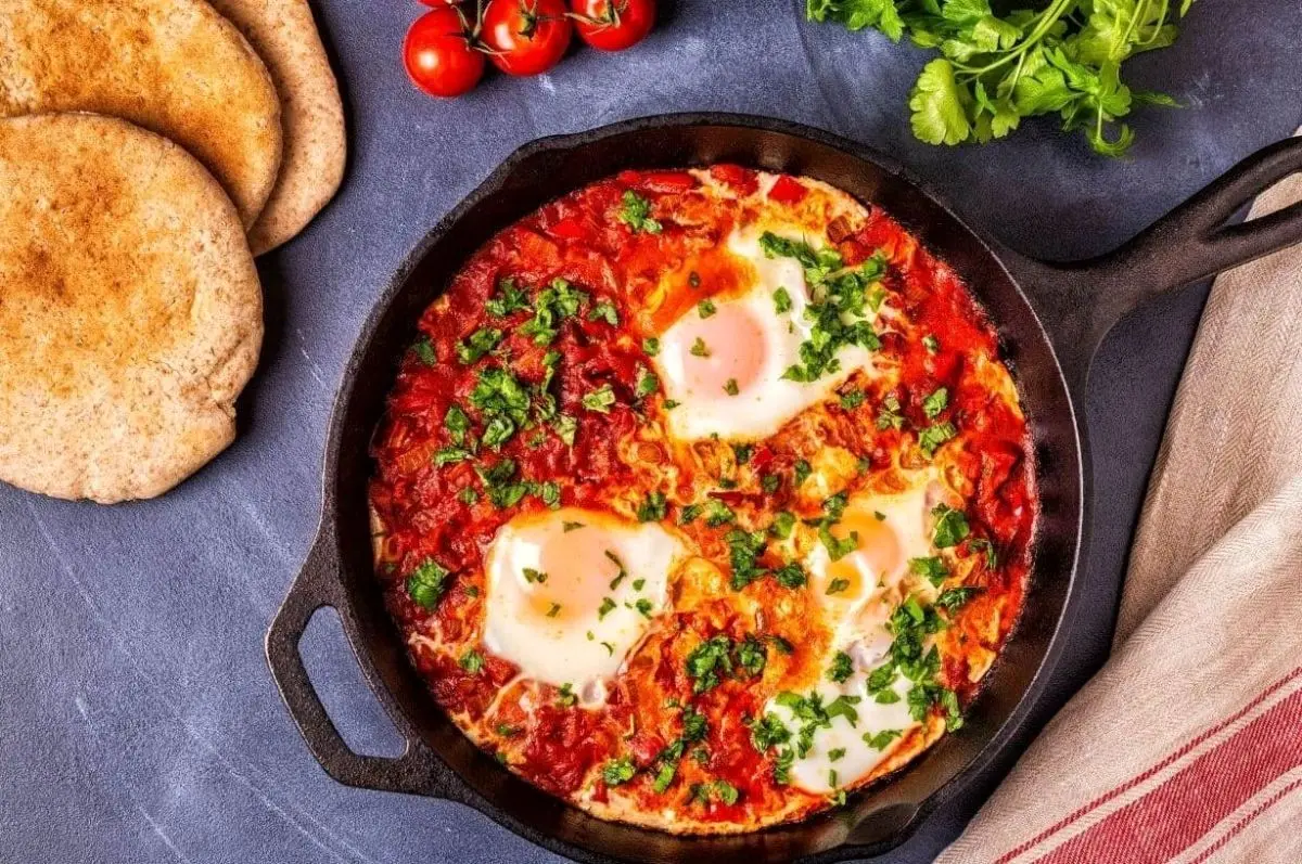 طرز تهیه املت کبابی جنگلی؛ خوشمزه و اصیل به روش طبیعتگردی