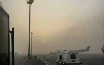 توده گردوخاک در راه ایران