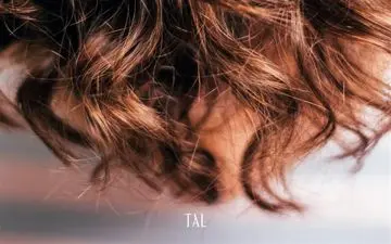 اگر موهای کم پشتی دارید، این 7 روش را امتحان کنید!
