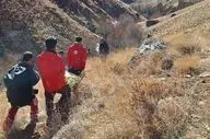 جستجوی نفسگیر در کوه سیاه؛ نجات زن گمشده پس از ۱۳ ساعت تلاش!

