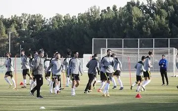 پس از انجام تست کرونا؛ بازیکنان تیم ملی قرنطینه شدند 