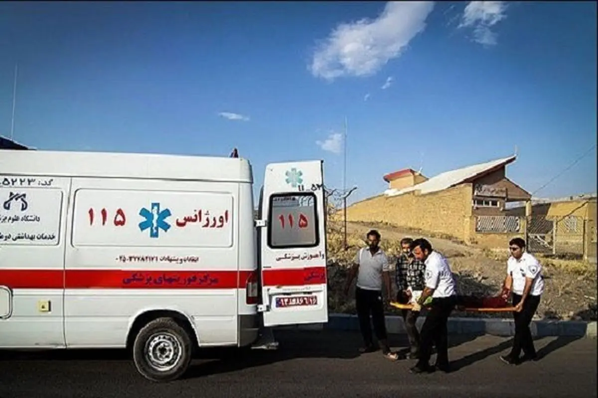 دو سانحه رانندگی همزمان در کردستان: ۱۳ نفر مصدوم شدند