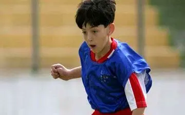 سردار آزمون در دوران کودکی + عکس