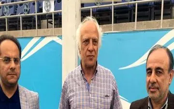  حضور سفیر در تمرین استقلال