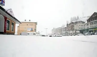 تغییر ناگهانی آب و هوا در اتریش با بارش برف در تابستان + فیلم 