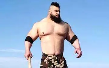 “هالک ایرانی” از رو نرفت/ عکس