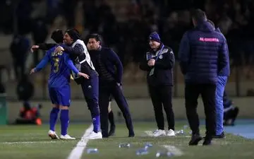 استقلال در گروهش به مشکل نمی‌خورد/ زور آبی‌ها به حرکات انفرادی قائدی است