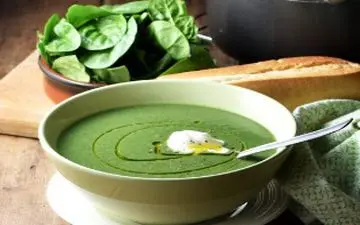 طرز تهیه سوپ اسفناج رستورانی | خوشمزه و دلچسب