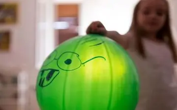 نباید نگران بازی کودکان با دوستان خیالی بود

