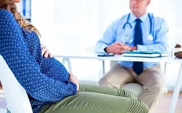 دلیل اصلی ایست قلب جنین در رحم مادر