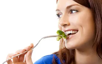 غذایی که قبل از پرواز نباید خورد 