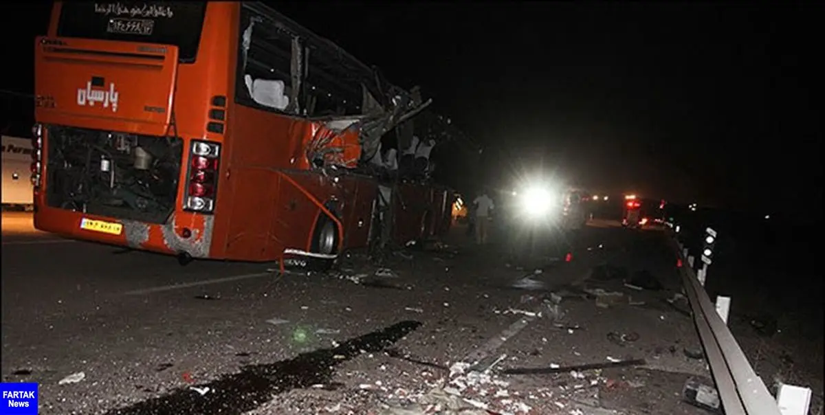 برخورد اتوبوس با تیر چراغ برق در نظرآباد یک کشته بر جای گذاشت