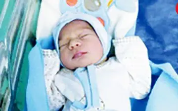 مرگ غم‌انگیز امیرمهدی 3 روزه در بیمارستان + عکس