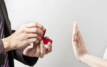  خواستگاری و ازدواج عجیب سلبریتی‌های ایرانی