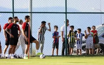 حضور هواداران در تمرین پیش فصل پرسپولیس در ترکیه