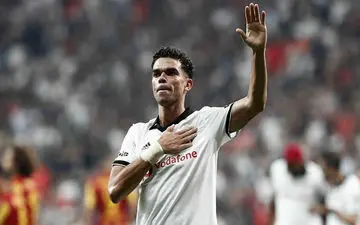 رسمی؛ په‌په به باشگاه پورتو پیوست +عکس