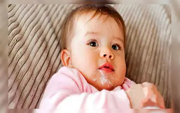  درمان ریفلاکس در نوزادان