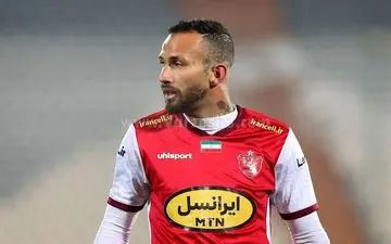 مهاجم پرسپولیس جدا نشد، رفت هالیدی!