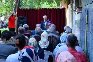 فتتاحیه نمایشگاه قلمزنی"احیا"در کرمانشاه