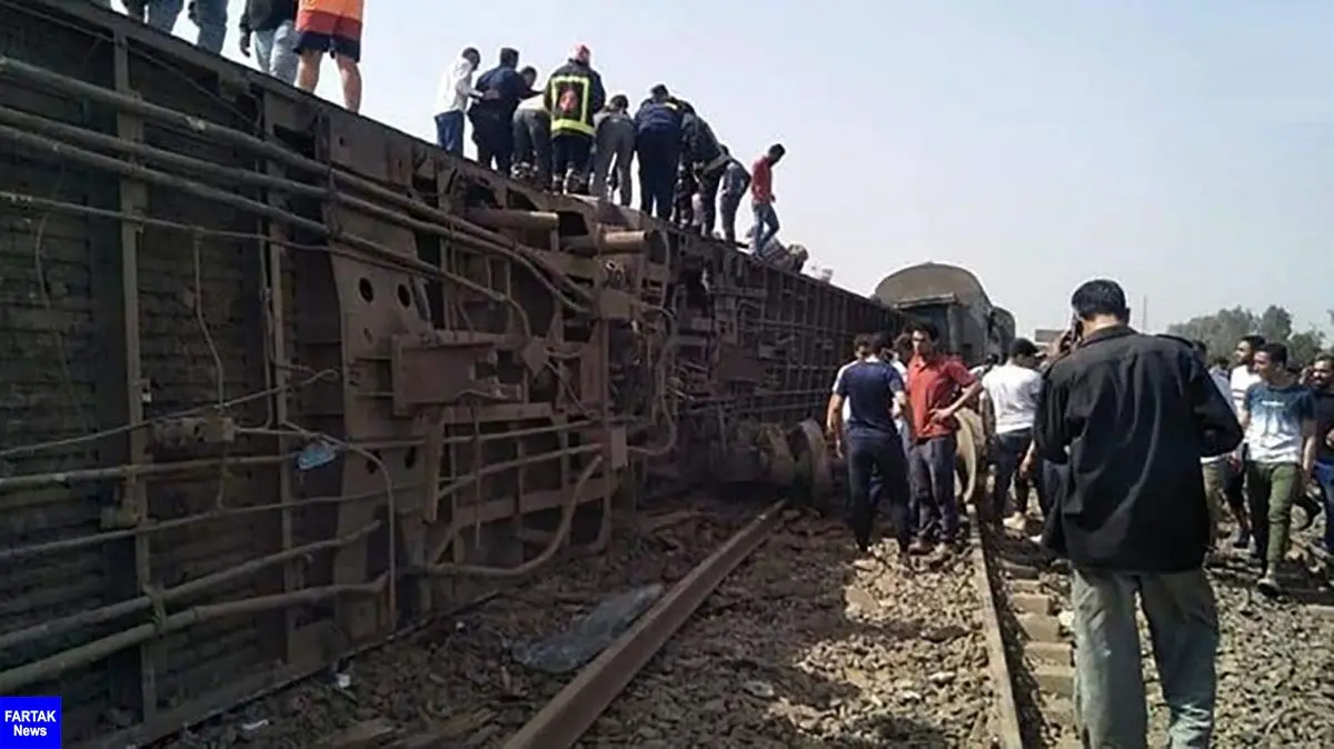 واژگونی قطار در مصر / 108 زخمی و کشته + عکس
