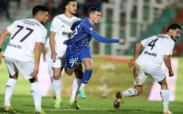 افت عجیب ستاره گران‌قیمت استقلال؛ یاسر آسانی نیمکت‌نشین میشود؟