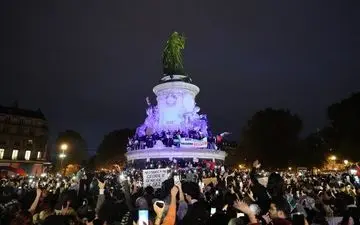 
راهپیمایی شبانه فرانسوی‌ها در حمایت از ساکنان غزه