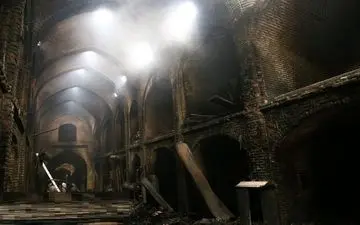 ۴۰ واحد تجاری در بازار بابل درآتش سوخت/ مصدومیت ۴ آتش نشان