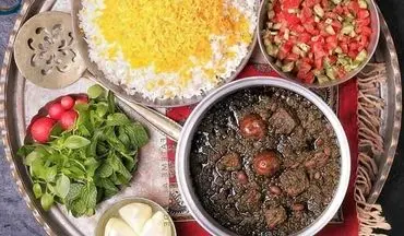 طرز تهیه قورمه سبزی خوشمزه و مخصوص؛ با طعمی به سبک رستورانی