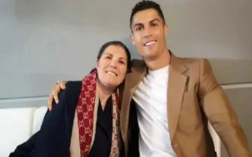 مادر رونالدو هم بالاخره سکوت خود را شکست! + عکس