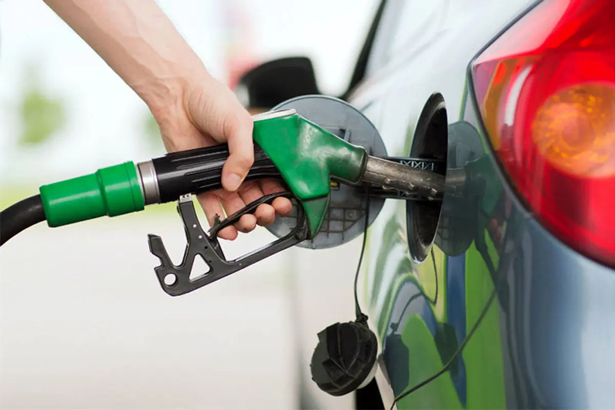رکورد مصرف بنزین به ۱۰۴میلیون لیتر در روز رسید