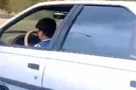 کودک ۱۲ ساله پشت فرمان پژو در خنداب؛ خودرو توقیف شد