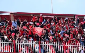 خبر ناراحت کننده برای بانوان پرشور تبریزی؛ ورود زنان تراکتوری به استادیوم ممنوع شد