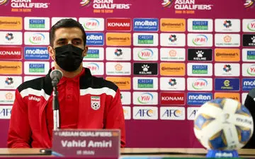
امیری:  با تغییر پست در طول بازی به راحتی کنار می آیم/هر چقدر که در مورد حاشیه های تیم کمتر صحبت کنیم بهتر است
