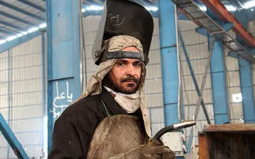 فاصله طبقاتی افزایش می یابد؟