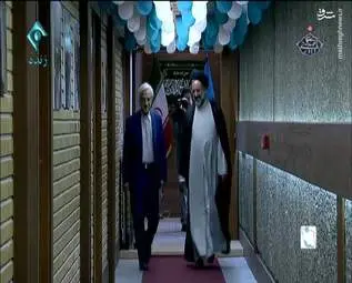 ورود هاشمی طبا به سازمان صدا و سیما + تصاویر
