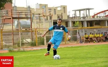 مهاجم سابق نساجی به شهدای بابلسر پیوست 