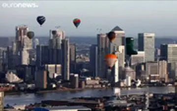  پرواز ٤٦ بالن‌ در آسمان لندن