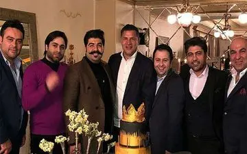 جشن تولد علی دایی در منزل لوکسش