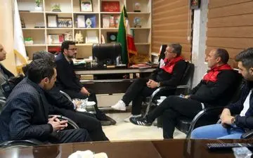  محبوبیت برانکو فراتر از تصور؛ وقتی سرخ‌ها منتظر پروفسور ماندند(عکس)