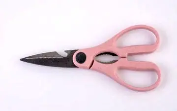 شگفتی کاربران از یک قابلیت ناشناخته در قیچی‌های خانگی!