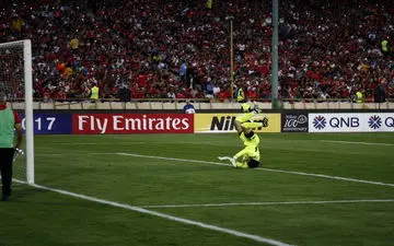 حرکات جذاب دروازه‌بان پرسپولیس در روز صعود از گروهD +عکس