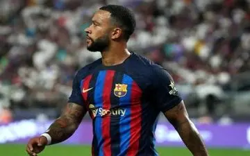 مهاجم هلندی بارسا آماده جدایی