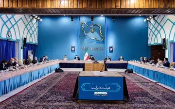  درخواست رئیس‌جمهور از وزارت تعاون برای بررسی دهک‌بندی‌ها؛ در پرداخت یارانه باید به عدالت عمل کرد.