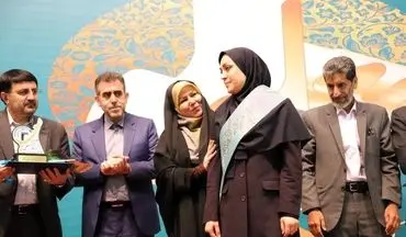 تجلیل از ۱۸ معلم برجسته استانی و یک معلم سرآمد کشوری در کرمانشاه 