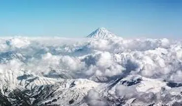 کوهنوردی پس از افتادن در شکاف 25 متری در رشته کوه‌های هیمالیا در سال 2014 ،جان سالم به در برد+فیلم