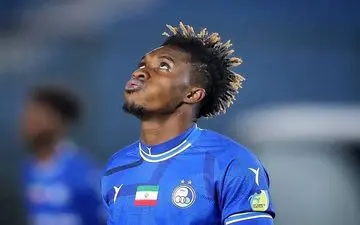 کوجو استقلال را ترک کرد: پایان همکاری مهاجم قرقیزستانی با آبی‌ها