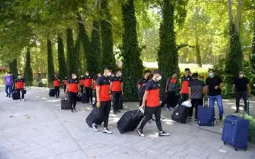 برخورد گرم ویسی با شاگردان پیش از شروع تمرینات 